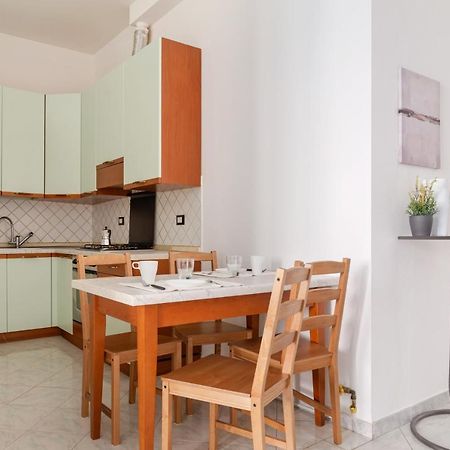 מילאנו Stazione Centrale Cozy And Functional Flat מראה חיצוני תמונה
