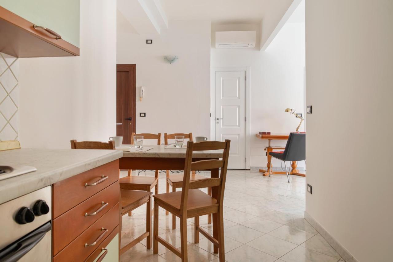 מילאנו Stazione Centrale Cozy And Functional Flat מראה חיצוני תמונה