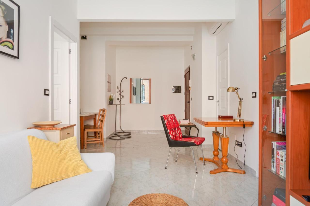 מילאנו Stazione Centrale Cozy And Functional Flat מראה חיצוני תמונה
