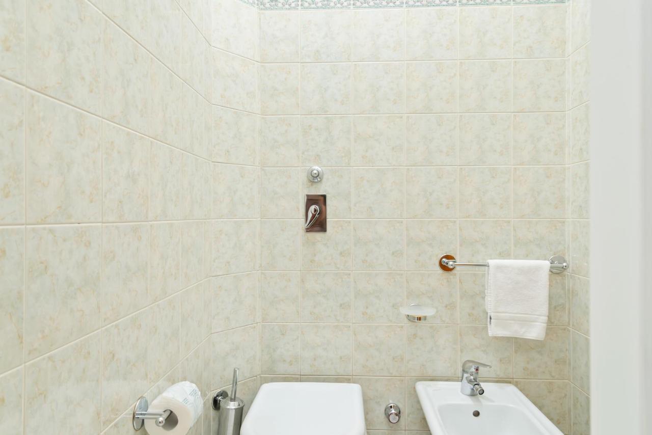 מילאנו Stazione Centrale Cozy And Functional Flat מראה חיצוני תמונה